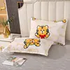 Juego de almohadas, almohada individual con funda, extraíble y lavable, apto para estudiantes y adultos, núcleo de almohada protector del cuello, se vende en pares