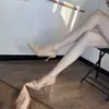 Deslumbrante Mulher Madura Salto Alto Preto Feminino Elegante Alta Qualidade Confortável Outono 2026 Novo Bico Fino Francês Salto Agulha Sapatos Individuais