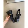 Primer Encuentro Temporada Retro Zapatos Mary Jane de Tacón Grueso Otoño 2026 Nuevo Estilo Francés Elegante con Falda Punta Cuadrada Boca Baja