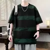 Promoción Principal Verano 2026 Dropshipping Talla Grande Estudiante Moderna Camiseta Elegante de Manga Corta con Cuello Redondo y Estampado de Rayas