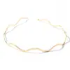Diadema Metálica Ondulada Estilo Europeo y Americano, Color Dorado, Estilo Delgado para Mujer, Simple y Versátil, Diadema Práctica para Flequillo, Diadema de Moda para Salir