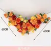 Nuevas decoraciones de techo para interiores para habitaciones de bodas, con flores simuladas dispuestas en un diseño de cuatro esquinas, creando una escena floral festiva y hermosa para la sala de estar