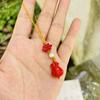 Chaveiro de Cinábrio Natural Estilo Templo Pingente Vermelho Triangular Atacado Fábrica de Amuletos Pingente