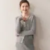 Nuevo Suéter Cardigan de Punto Jacquard con Encaje y Cachemira para Mujer Otoño e Invierno 2026 Color Sólido Holgado Suéter Base de Punto