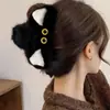 Presilha de cabelo de pelúcia cor de café estilo coreano, um acessório de cabelo sofisticado e versátil para mulheres, tamanho grande, realça o volume do cabelo, estilo presilha de tubarão