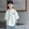 Camisa Polo Manga Curta para Meninos 2026 Novo Estilo Roupas de Verão Infantis Tamanho Médio e Grande Tops de Verão Finos para Meninos Camiseta Tendência
