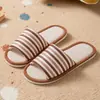 Pantuflas de Lino Rayadas Japonesas para Mujer, Cuatro Estaciones, a Prueba de Olores, Ropa de Casa para Interiores, Transpirables, Antideslizantes, Silenciosas, Pareja, Primavera/Verano, Hombre