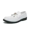 Zapatos de Hombre Transfronterizos, Zapatos de Cuero Puntiagudos Casuales Británicos, Zapatos Casuales de Peluquero de Moda, Zapatos de Cuero con Borlas Estilo Coreano para Hombre