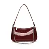 Bolso pequeño de patente retro de cadena para debajo del brazo para mujer, nuevo bolso cuadrado pequeño de moda casual para hombro y cruzado 2026