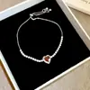 Exquisito Brazalete Ajustable de Circonita con Corazón, Lujo Accesible, Gama Alta, Diseño de Brazalete Versátil, Brazalete Elegante de Nicho para Mujeres