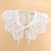 Gola Falsa de Renda Versátil Novo Estilo Xale Feminino Acabamento em Renda Decoração de Temperamento Rejuvenescedora Gola Lisa Lenço Pequeno Gola Falsa