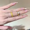 Anillo Sencillo y Único de Oro con Diamantes Brillantes, Diseño de Nicho, Elegante y Exquisito, Lujo Ligero, Anillo Retro Moderno y Versátil