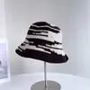 Chapéu de Pescador de Tricô Color Block Listrado da Moda para Mulheres, Chapéu de Lã Versátil Casual de Inverno, Chapéu de Lã com Personalidade Afina o Rosto Tendência