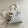 Bolsa de Ombro Grande Portátil Transfronteiriça para Mulheres 2026 Novo Estilo Simples Moda Diária Bolsa Tote Grande Capacidade Bolsa de Ombro Tendência