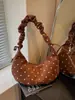 Bolso de Hombro Único Retro de Gamuza con Lunares para Mujer, Nuevo Bolso Cruzado Casual para el Trabajo, Bolso de Moda de Nicho Tipo Dumpling