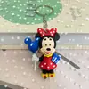 Llavero de Pareja Llavero Colgante de Mickey y Minnie Joyería Pequeña Llavero Creativo Temporada de Graduación Colgante de Regalo Pequeño