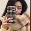 Funda pequeña de lana tejida a cuadros estilo Chanel para Apple 16, Pro Max, iPhone 15, otoño e invierno 14, estilo coreano 13