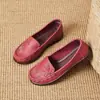 Comercio Exterior Primavera/Verano Nuevos Zapatos Suaves de Cuero para Madres 2026 Nuevo de Primavera Suela de Goma Suela Suave Mocasines sin Cordones de Mujer Cruzados