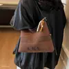 Bolso tote versátil, gran capacidad, bolso de hombro, casual, para el trabajo, estilo nuevo, gamuza, con diseño de letras, para mujer, 2026, para ir al trabajo