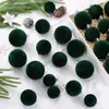 Bola de Natal Veludo Artificial Nova Vermelha e Verde Flor de Flocagem de Natal Bola Layout de Cena Doméstica Enfeites para Pendurar na Árvore de Natal