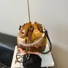 Bolso de Cubo Retro de Gamuza de Nicho para Mujer 2025 Otoño Nuevo Estilo Bolso de Mano de Moda Tendencia Bolso de Hombro para Viajar