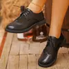 E-commerce transfronteiriço, tamanhos grandes, nova coleção primavera/outono 2026, sapatos femininos de couro com salto grosso, estilo britânico preppy, sapatilhas de cadarço da moda