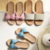 Máquina de borboleta Youerkang Novas Pantufas para Casa Pantufas de linho antiderrapantes para interior Pantufas femininas Venda direta da fábrica
