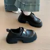 Zapatos de Cuero Pequeños con Suela Gruesa y Velcro Francés para Mujer 2026 Nuevo Otoño Versátiles Más Vendidos Zapatos de Mujer Mocasines Británicos Zapatos Individuales