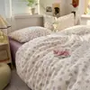 Juego de ropa de cama genuino de Clase A de cuatro piezas hecho de algodón puro, apto para madres y bebés, gasa de doble capa, estilo ins, apto para dormir desnudo, incluye sábana bajera y funda de edredón, juego de tres piezas para dormitorio