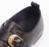 Mocasines de Hebilla Retro Estilo Británico para Mujer 2026 Nuevos Punta Redonda Ocultan Altura para Viajes Diarios Zapatos Pequeños de Piel Zapatos Casuales de Una Sola Pieza