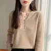 Nuevo suéter de punto de cuello en V con múltiples botones para otoño e invierno, de manga larga, abotonado, color liso, suave y acogedor, diseño elegante, top de capa base