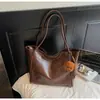Bolso de Gran Capacidad para Mujer Otoño e Invierno Versátil 2025 Nuevo Bolso de Hombro de Cuero Suave Bolso Tote de Alta Calidad para el Trabajo y el Viaje
