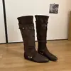 Botas largas retro para mujer, estilo chica picante, con remaches, punta fina, elástico suave, que aumentan la altura, versátiles con faldas, botas convertibles para pierna de pantalón
