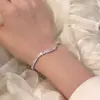 Pulsera Abierta de Cristal de Zircón Transfronteriza Europea y Americana, Lujo Ligero, Gama Alta, Elegante, Versátil, Joyería de Moda de Nicho para Mujeres