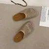 Sandálias Femininas para Exterior com Strass Retrô e Sola Grossa, Bico Fechado, Slip-On, Novidade Verão 2026, Chinelos Preguiçosos Vazados