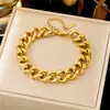 Pulsera de joyería de moda dorada ins para combinar con todo, pulsera de acero de titanio simple de lujo ligero, trébol de cuatro hojas para mujer, transfronteriza