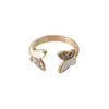 Anillo abierto de diseño de nicho de alta gama, lujo ligero en forma de corazón, conjunto de cinco piezas de anillo de moda personalizado europeo y americano con incrustaciones de diamantes