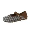 2026 Verão Novos Sapatos Slip-on de Malha Respirável e Linho para Mulheres Planos com Solado Macio Bico Redondo Confortáveis Versáteis Mocassins Femininos