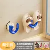 Estante para Chanclas con Ventosa para Baño, Estante para Secar Zapatos Montado en la Pared sin Taladrar, Solución de Almacenamiento para el Baño