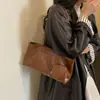 Bolsa de Cera de Aceite Versátil para Mujer para Viajes al Trabajo Gran Capacidad Tacto de Cuero Retro Hombro Único Bolso de Mano Casual Nuevo 2026