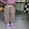 Calça Infantil 2026 Primavera e Outono Nova Calça de Moletom Listrada para Meninas, Calça de Moletom Casual Solta para Meninos, Calça Esportiva