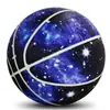 No. Balón de Baloncesto 7 PU Negro Absorbente de Humedad con Buena Sensación de Agarre, Adecuado para Uso en Interiores y Exteriores, Resistente al Desgaste, para Competiciones y Entrenamiento de Estudiantes, Antideslizante