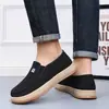 Novo Outono Masculino Antiderrapante Solado Macio Leve Tecido Tênis Slip-on Sapatos de Tecido Old Beijing Casuais para Pai Solado de Borracha