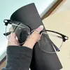 Armações de Óculos Estilo Sobrancelha Meia-Aro para Homens, Anti-Luz Azul, Podem Ser Equipadas com Lentes de Grau, Quadradas, Armações Elegantes de Metal