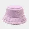 Chapéu de Pescador Personalizado de Imitação de Pelo de Coelho Liso de Inverno, Chapéu de Balde Plush Espesso Cor Macaron Proteção de Orelha Quente