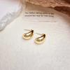 Moda europea y americana metal aretes de lujo ligero transfronterizos más vendidos aretes de temperamento simple aretes de personalidad de nicho venta al por mayor