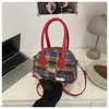 Bolsa Cruzada de Moda para Niña Estilo Japonés Dibujos Animados Retro Exquisita Cuadros Alto Valor Exquisita Elegante Linda Bolso de Mano