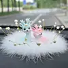 Decoraciones Creativas de Alta Gama Seleccionadas Cuidadosamente para el Interior del Coche con un Modelo de Diosa Ciervo Pequeño para el Tablero