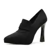 Zapatos de boda de tacón de aguja de terciopelo rojo para mujer, elegantes y cómodos, con plataforma impermeable, para damas de honor y novias, zapatos de salón para mujer