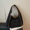 Bolsa de Ombro Transfronteiriça Casual de Grande Capacidade, Bolsa Tote de Veludo Simples e Estilosa, Tendência de Alto Padrão, Bolsa de Braço Versátil e Fashion